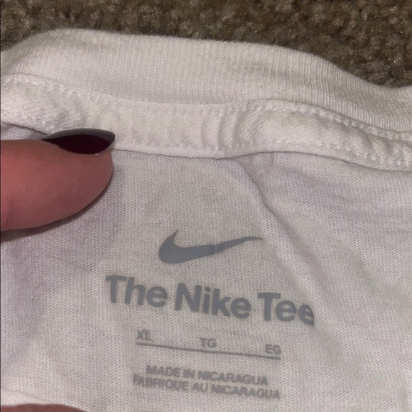 Nike Air Red and Gray Graphic Tee - Picture 5 of 5